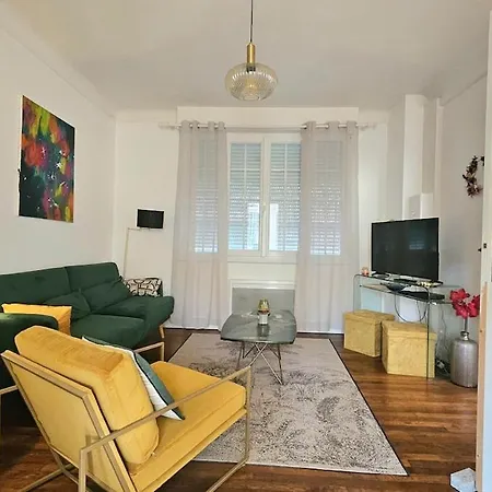 Porte Rouge Apartment Royan